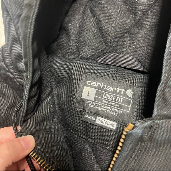 Carhartt Black insulated heavy duty hooded Quilted Jacket - Picture 3 of 8